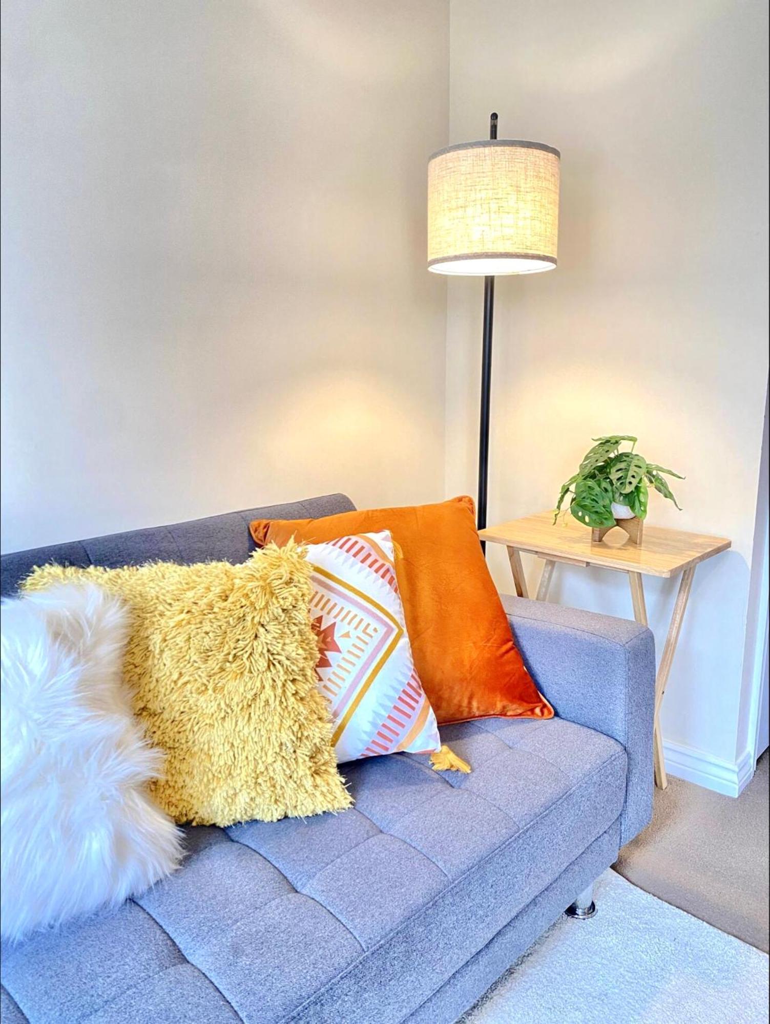 Free Private Parking! Oakley House And Garden! Fully Equipped 4 Comfy Beds Villa Корби Екстериор снимка