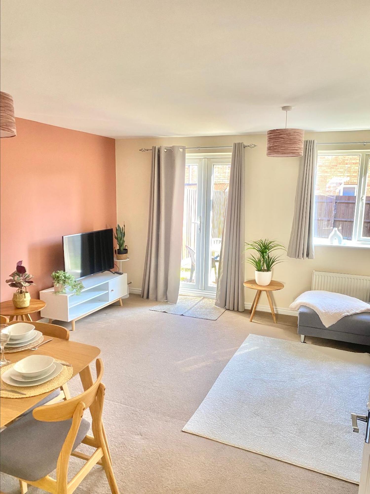 Free Private Parking! Oakley House And Garden! Fully Equipped 4 Comfy Beds Villa Корби Екстериор снимка